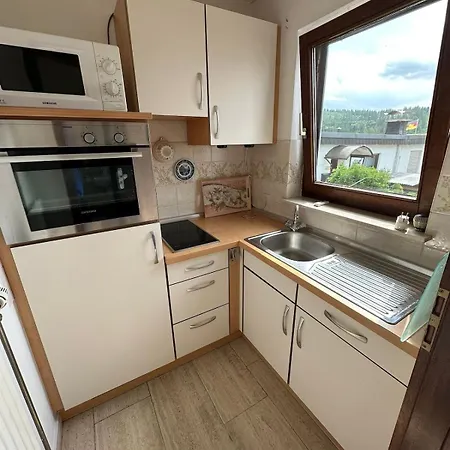 In Mit Grossem Balkon Апартаменты Медебах